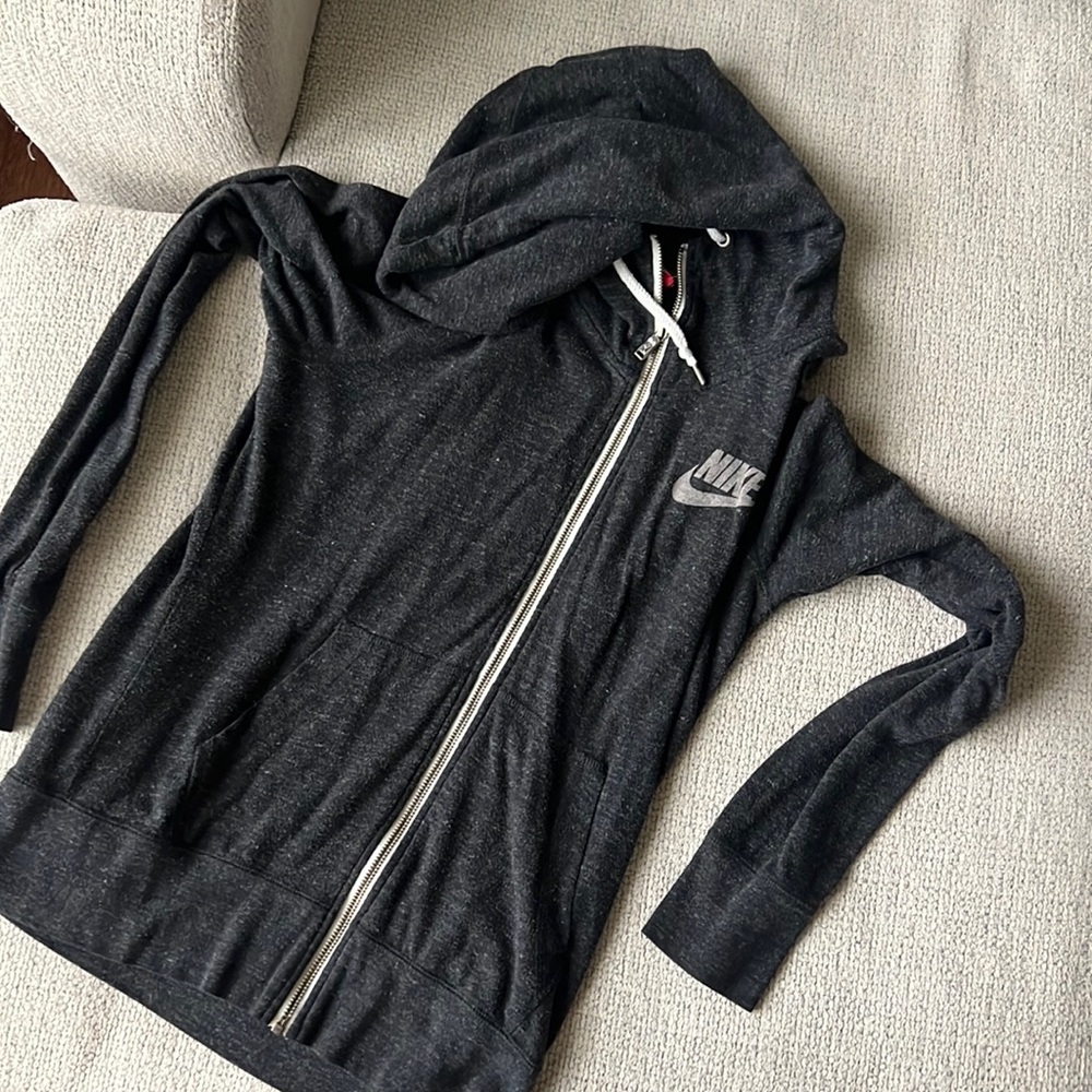 Nike Women’s zip up jacket